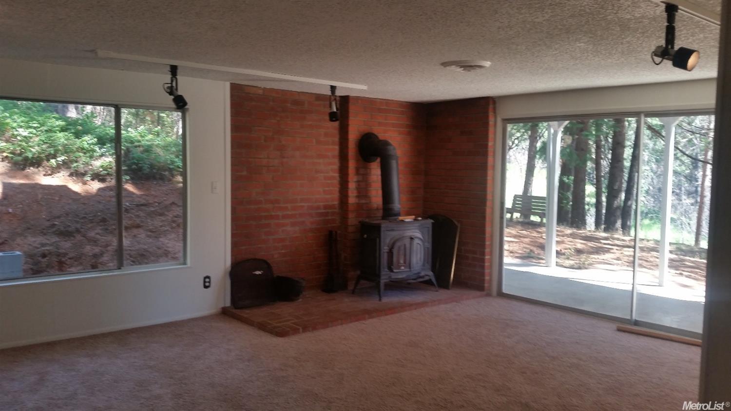 3090 Rolling Hills Dr, Georgetown, CA 95634 photo 8