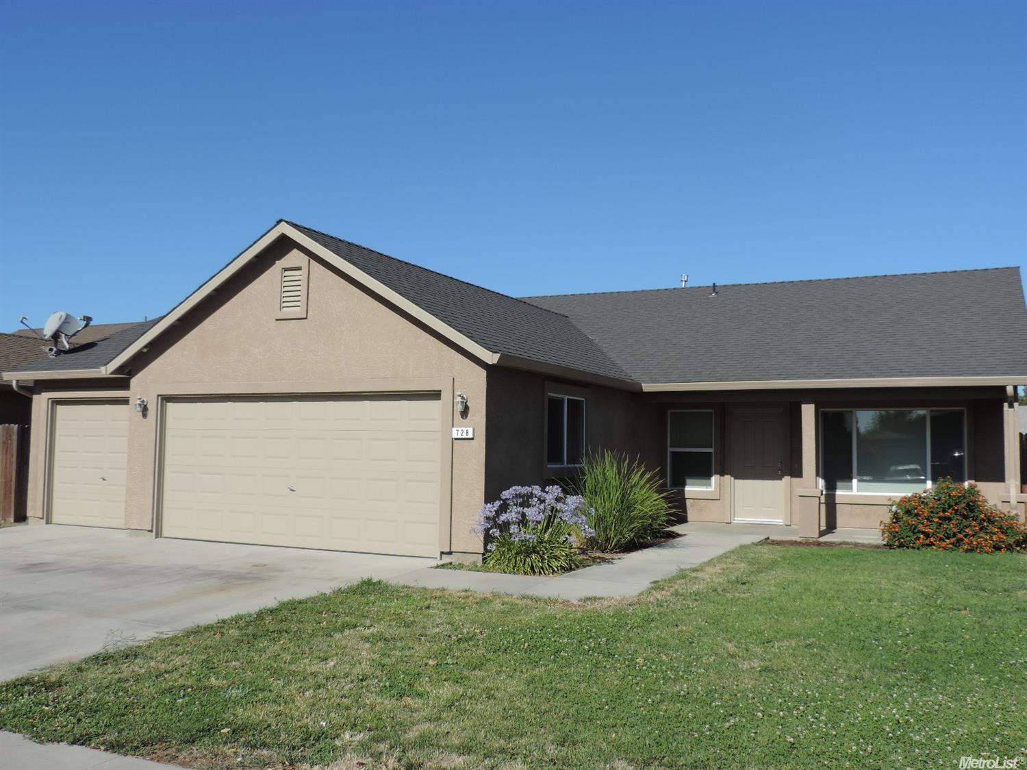 728 Crippen Ave, Modesto, CA 95351 photo 2