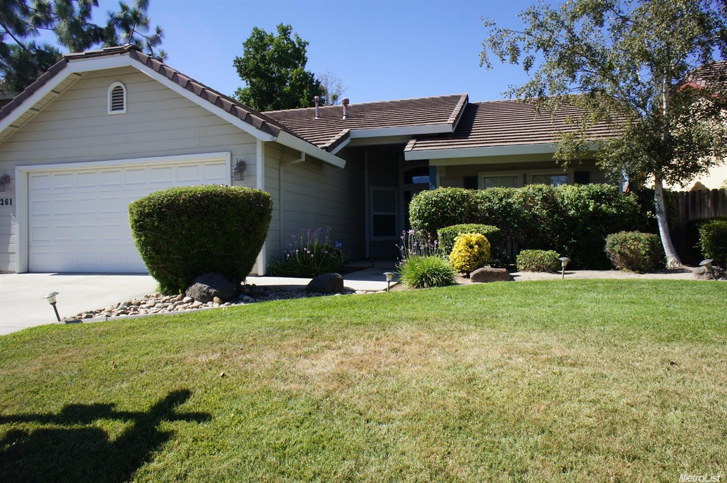 261 Idlewild, Lodi, CA 95240 photo 1