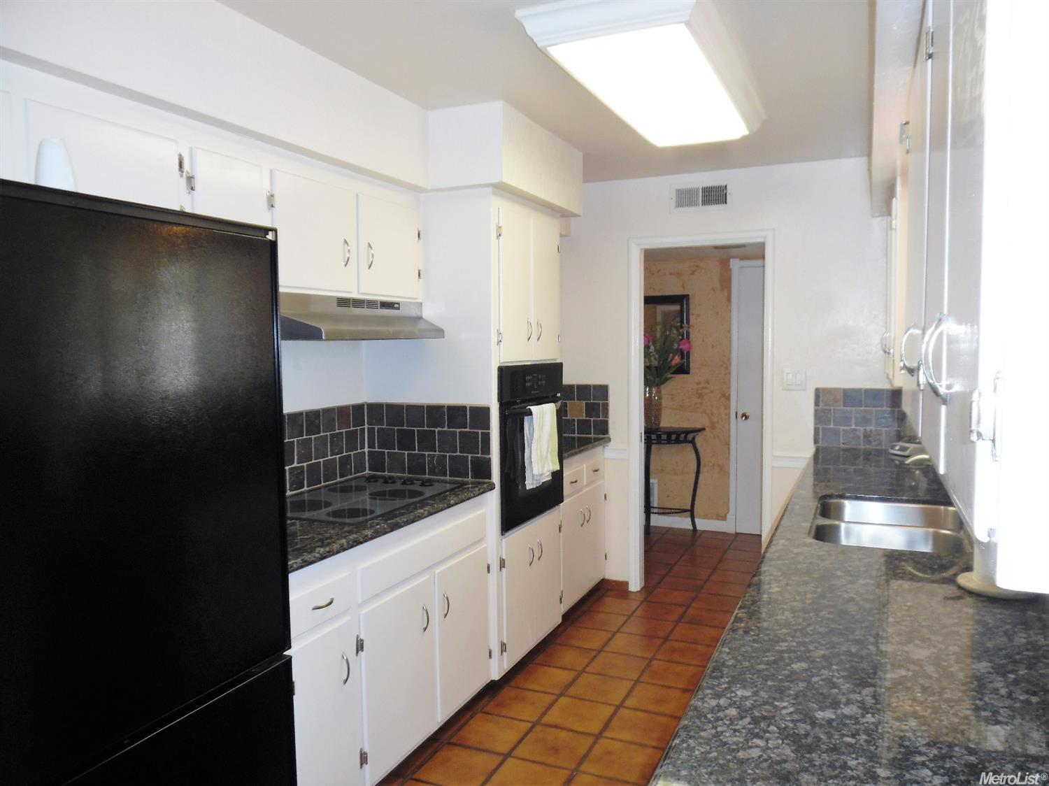 4525 Bela Way, Carmichael, CA 95608 photo 12