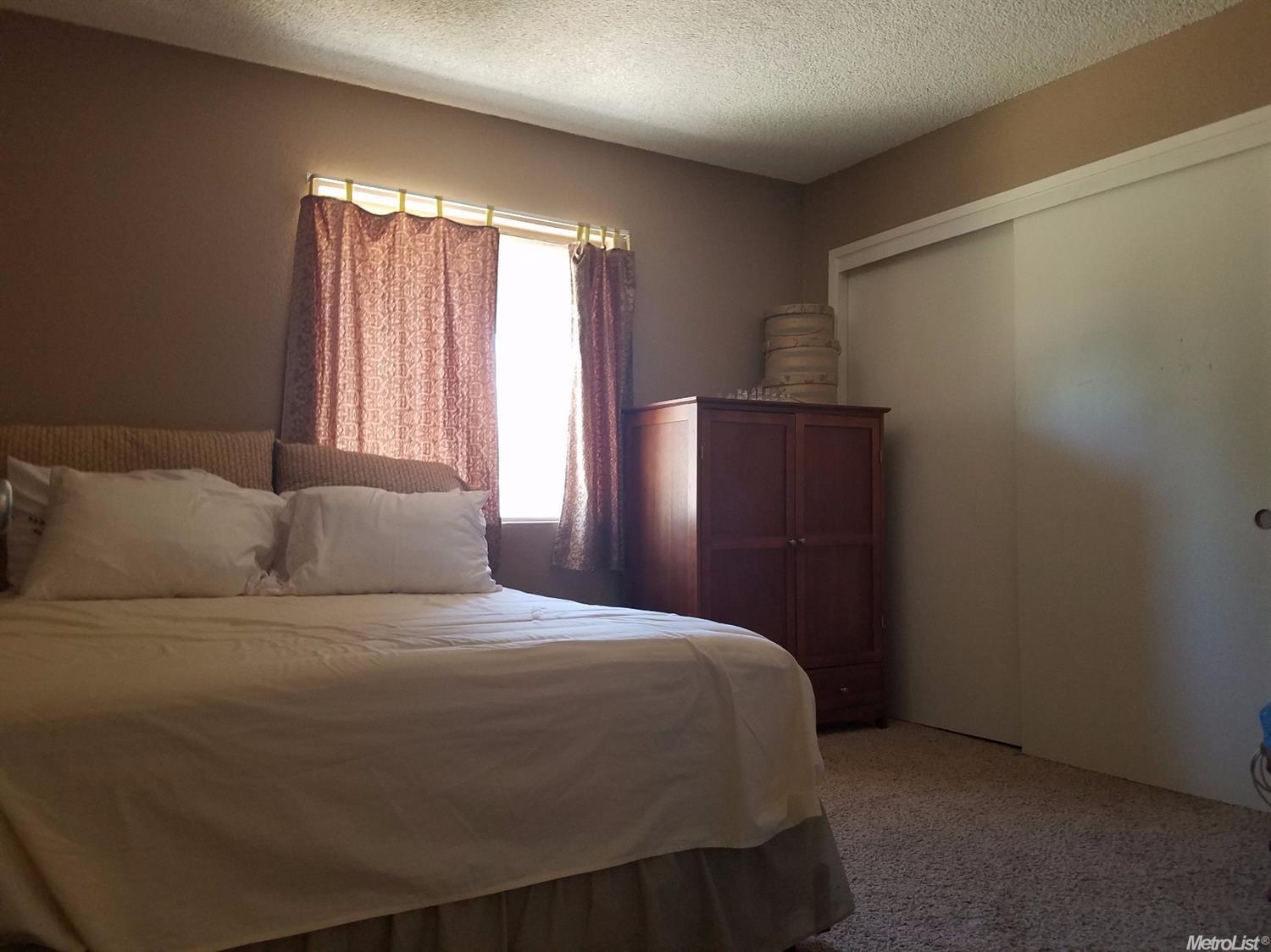 16598 Canal Way, Madera, CA 93638 photo 9