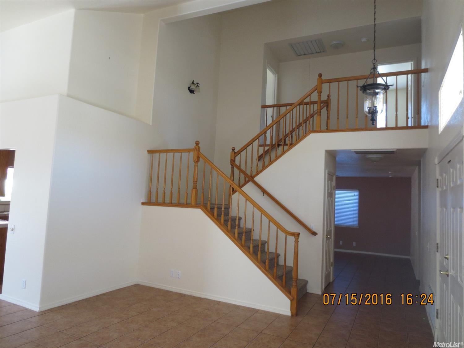 1801 Volendam Ave, Modesto, CA 95356 photo 12