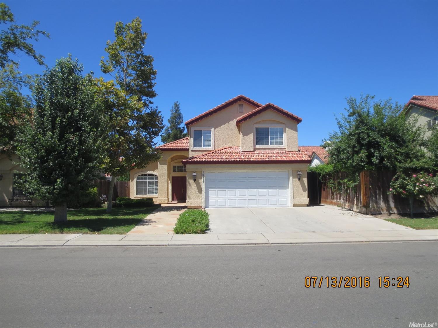 1801 Volendam Ave, Modesto, CA 95356 photo 1