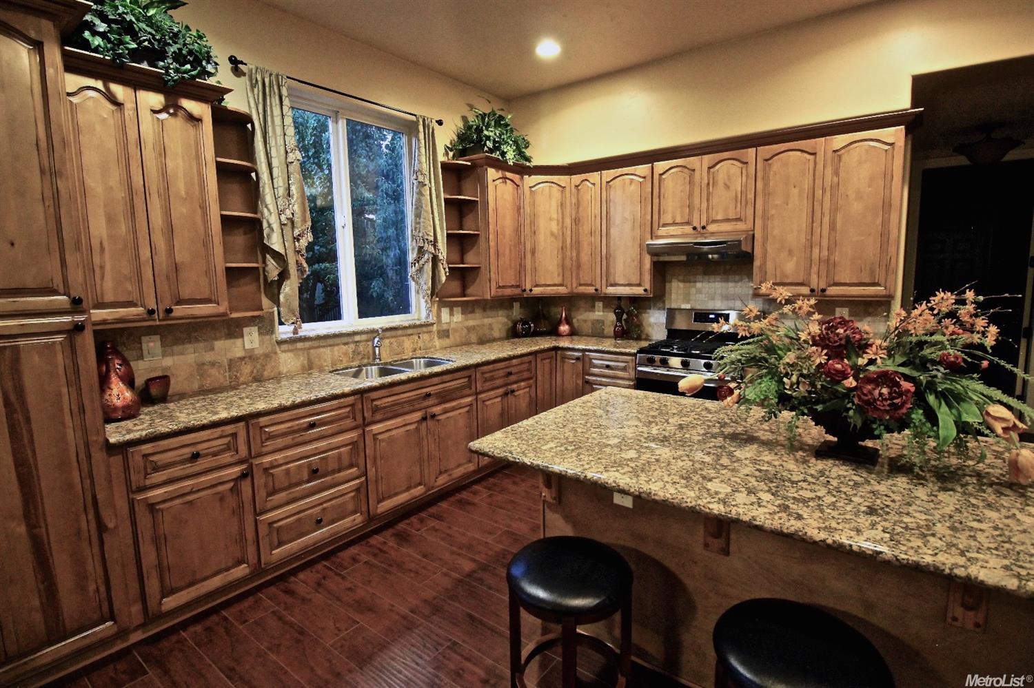 4805 Cypress Ave, Carmichael, CA 95608 photo 4