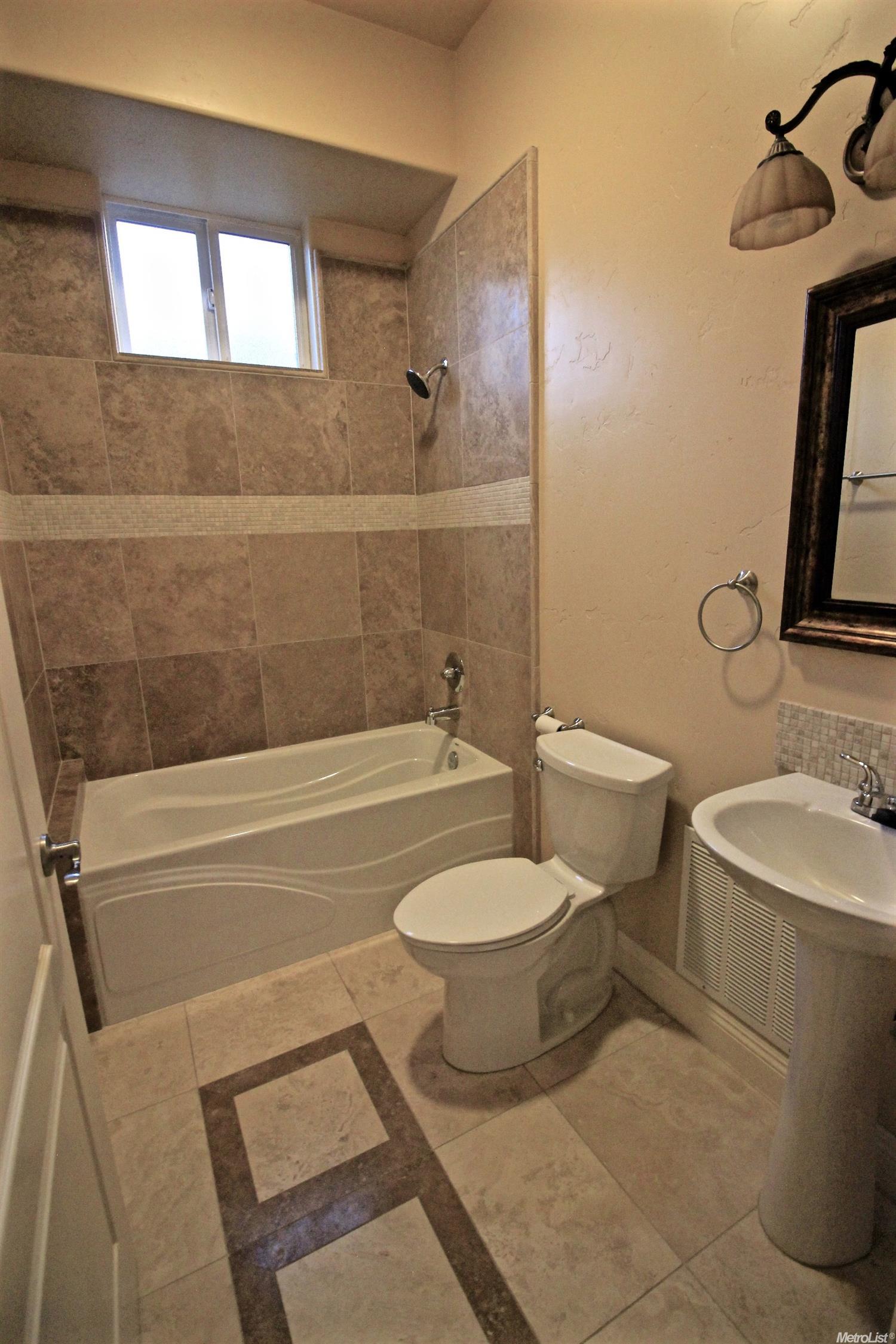 4805 Cypress Ave, Carmichael, CA 95608 photo 8