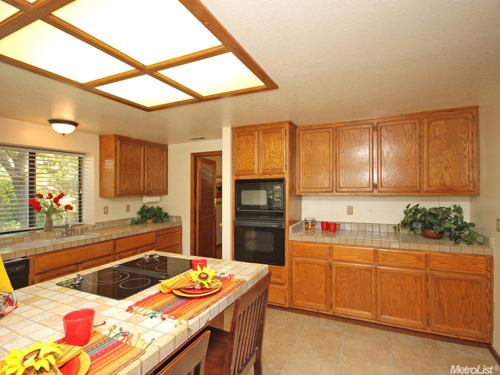 5236 Lequel Way, Carmichael, CA 95608 photo 11