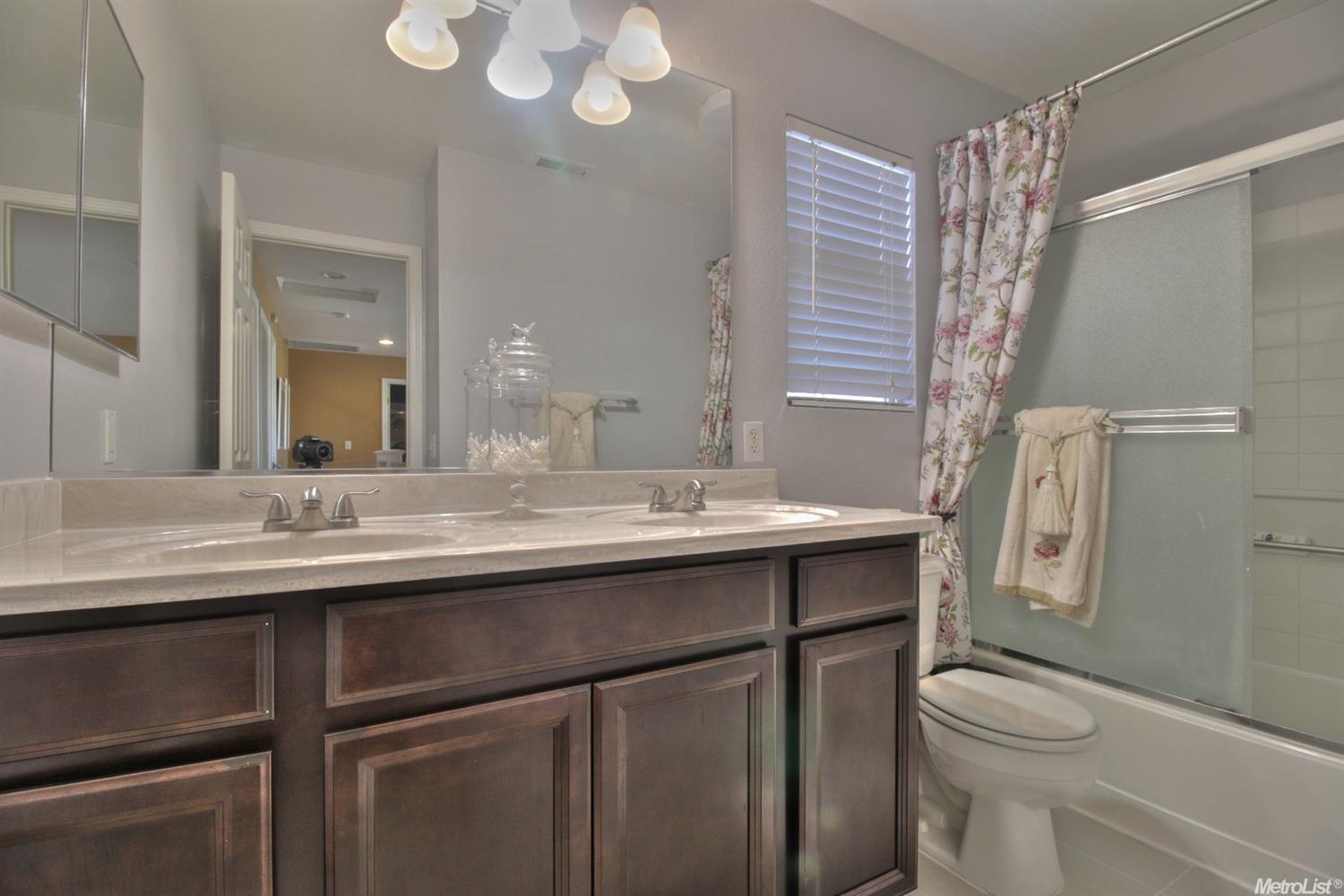 189 Burlington, Tracy, CA 95376 photo 20