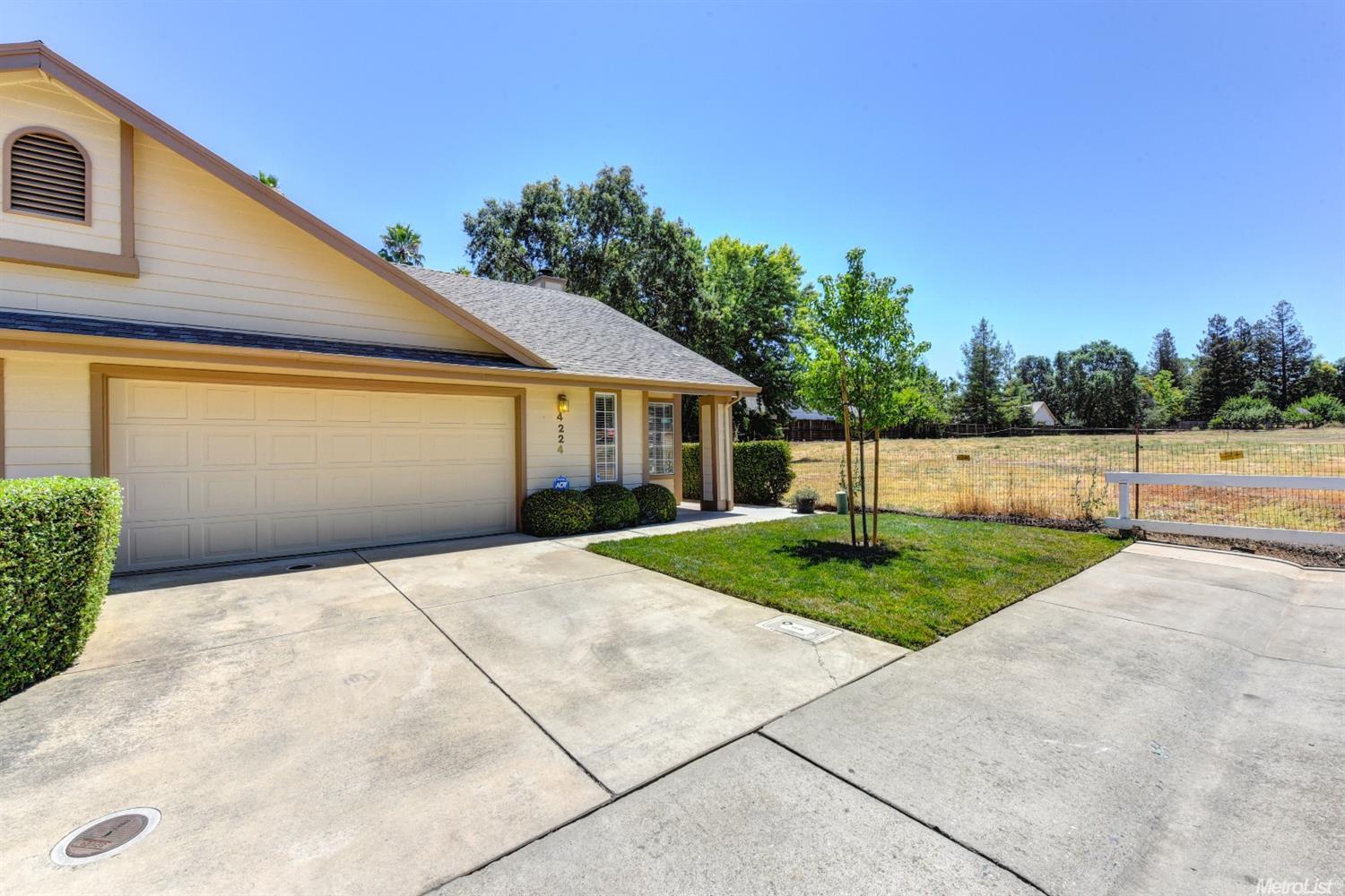 4224 Younger, Carmichael, CA 95608 photo 2