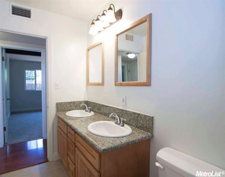 4704 Kenneth Ave, Carmichael, CA 95608 photo 6