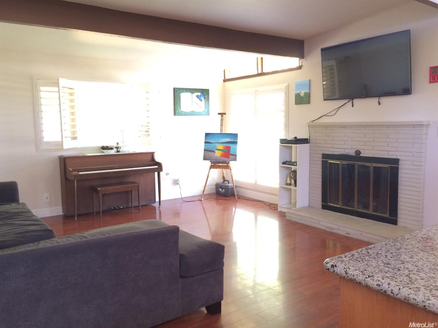 4704 Kenneth Ave, Carmichael, CA 95608 photo 9