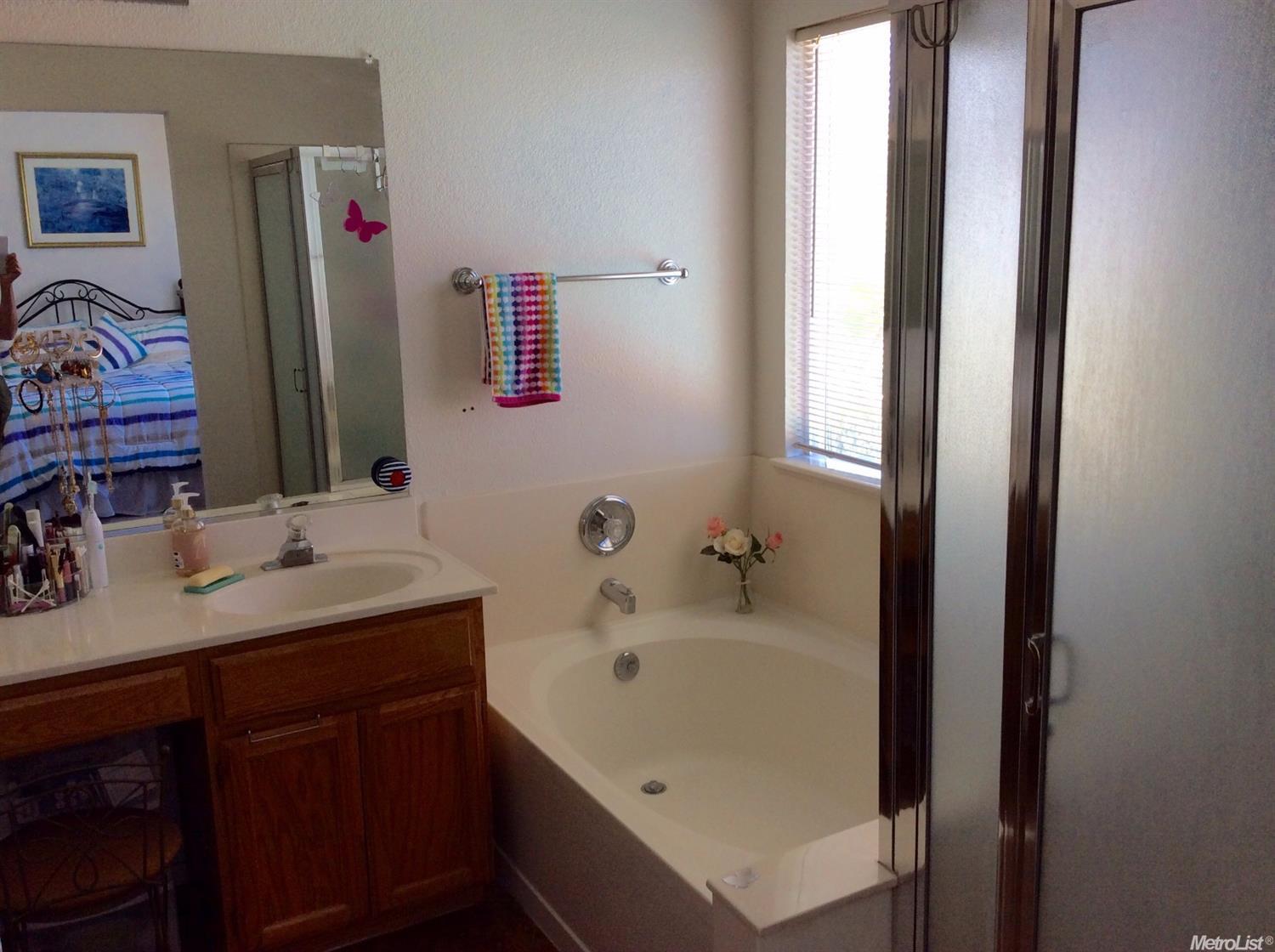 2701 River Valley Cir, Modesto, CA 95351 photo 12