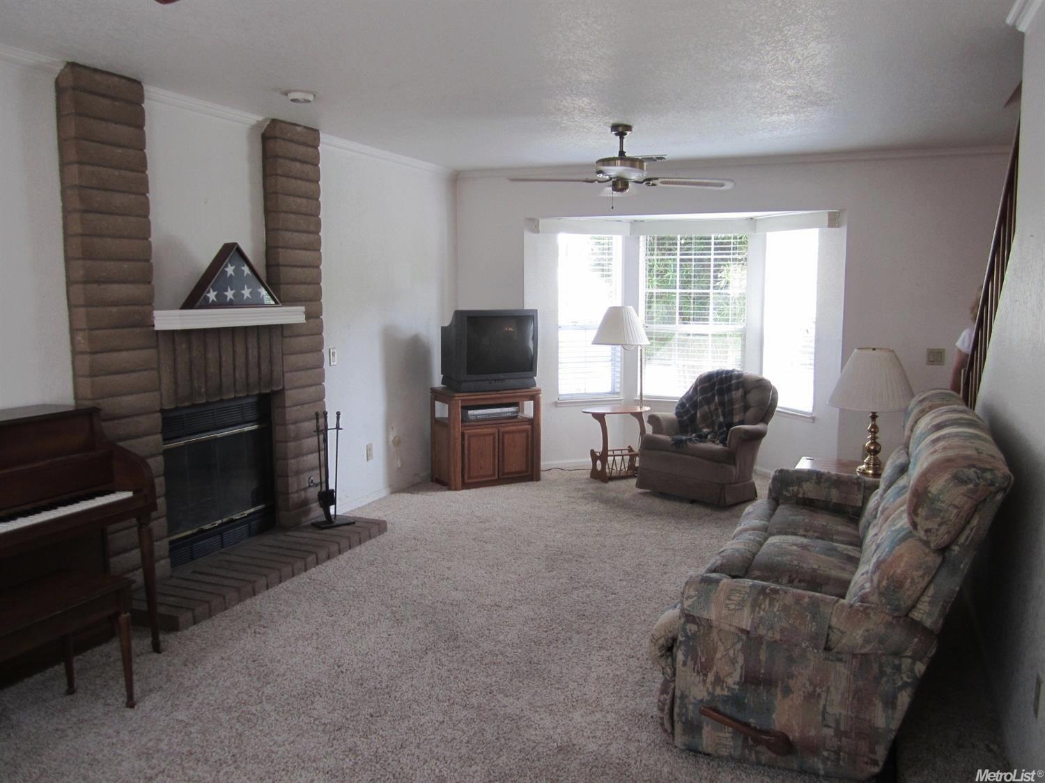 3821 Olivebranch Ln, Carmichael, CA 95608 photo 6