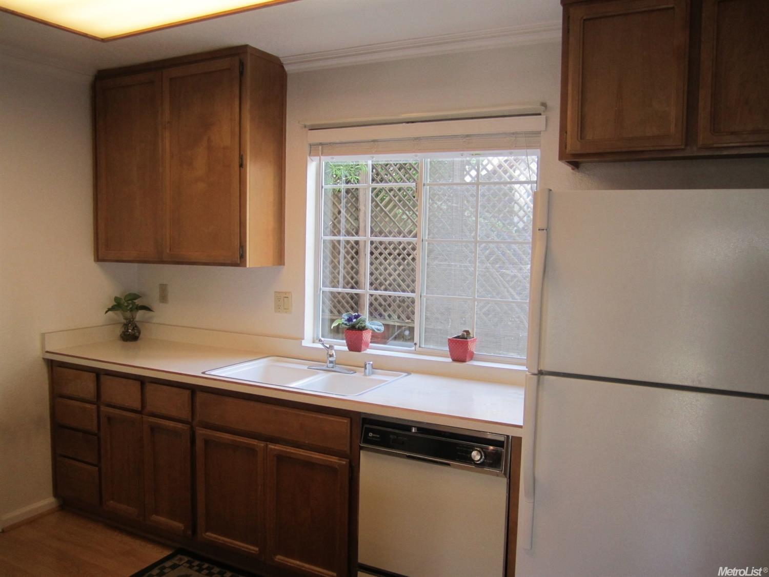 3821 Olivebranch Ln, Carmichael, CA 95608 photo 7
