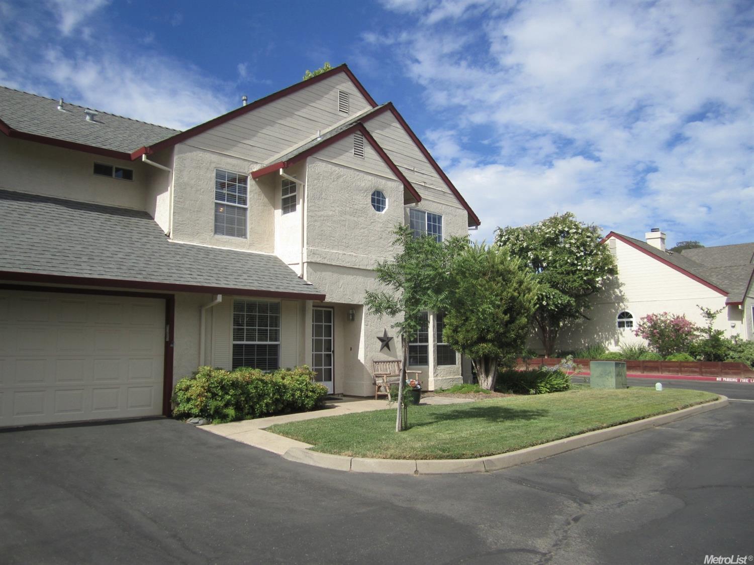 3821 Olivebranch Ln, Carmichael, CA 95608 photo 1