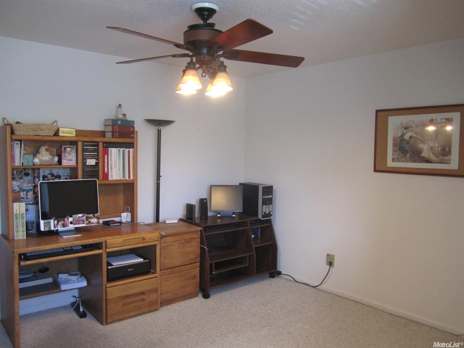 3821 Olivebranch Ln, Carmichael, CA 95608 photo 14