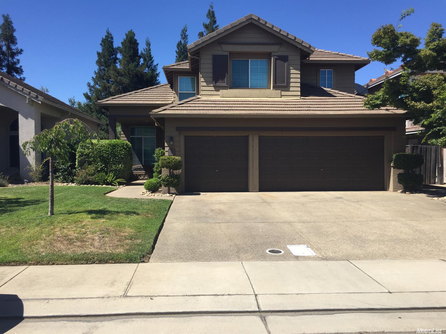 2741 Tejon St, Lodi, CA 95242 photo 1