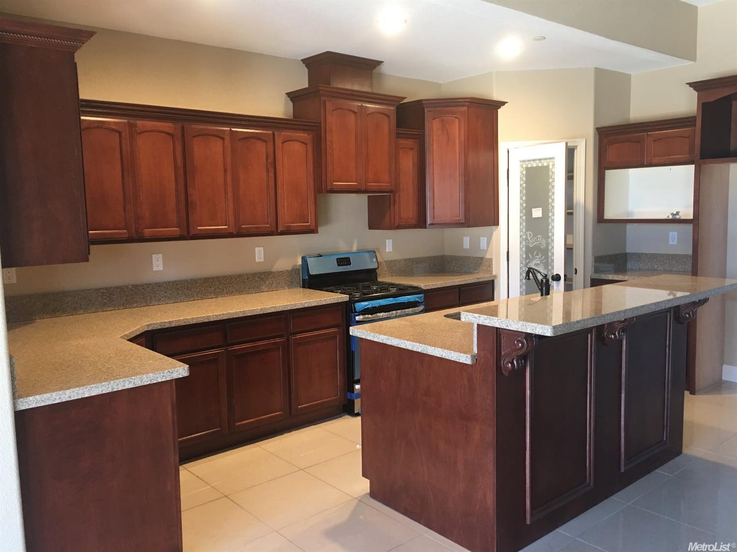 6615 N Berkely Ave, Winton, CA 95388 photo 3