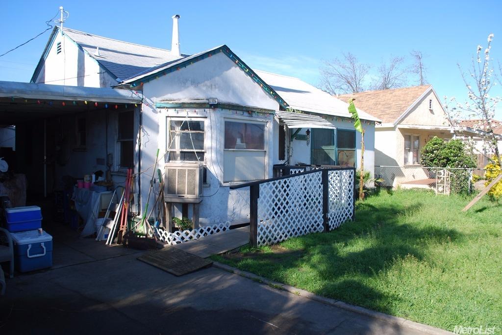2309 Strivens, Modesto, CA 95350 photo 1