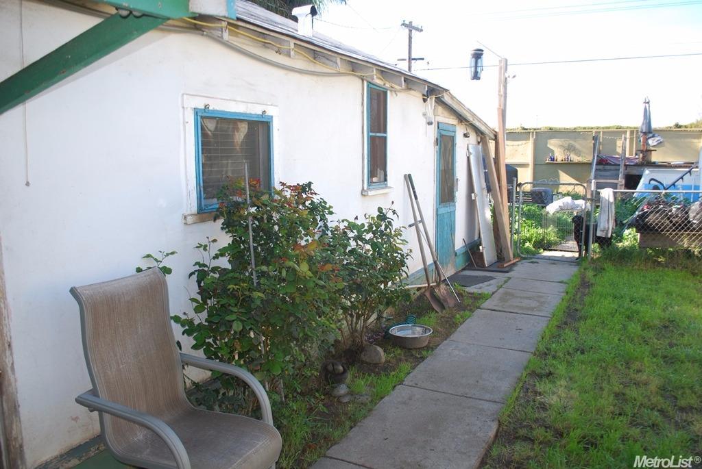 2309 Strivens, Modesto, CA 95350 photo 8