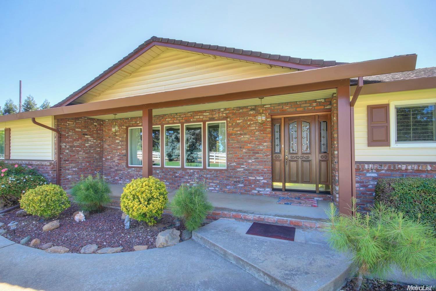 13016 Apple Rd, Wilton, CA 95693 photo 2