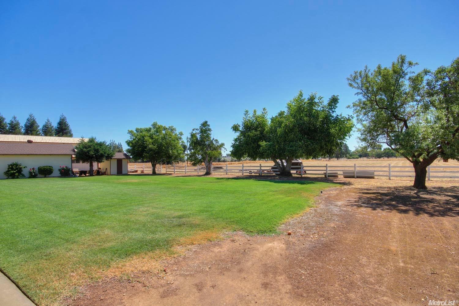13016 Apple Rd, Wilton, CA 95693 photo 24