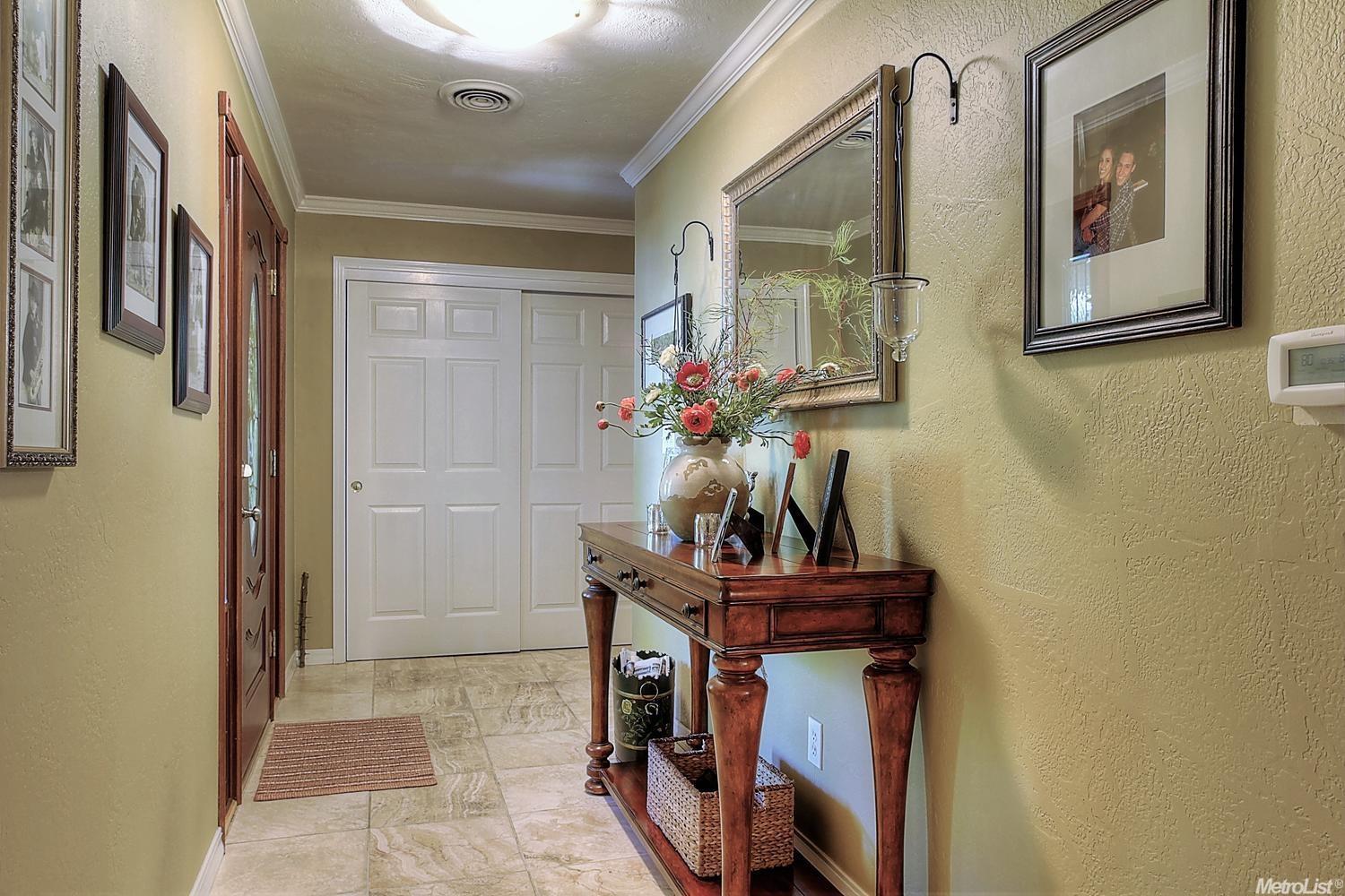 322 La Setta Dr, Lodi, CA 95242 photo 5