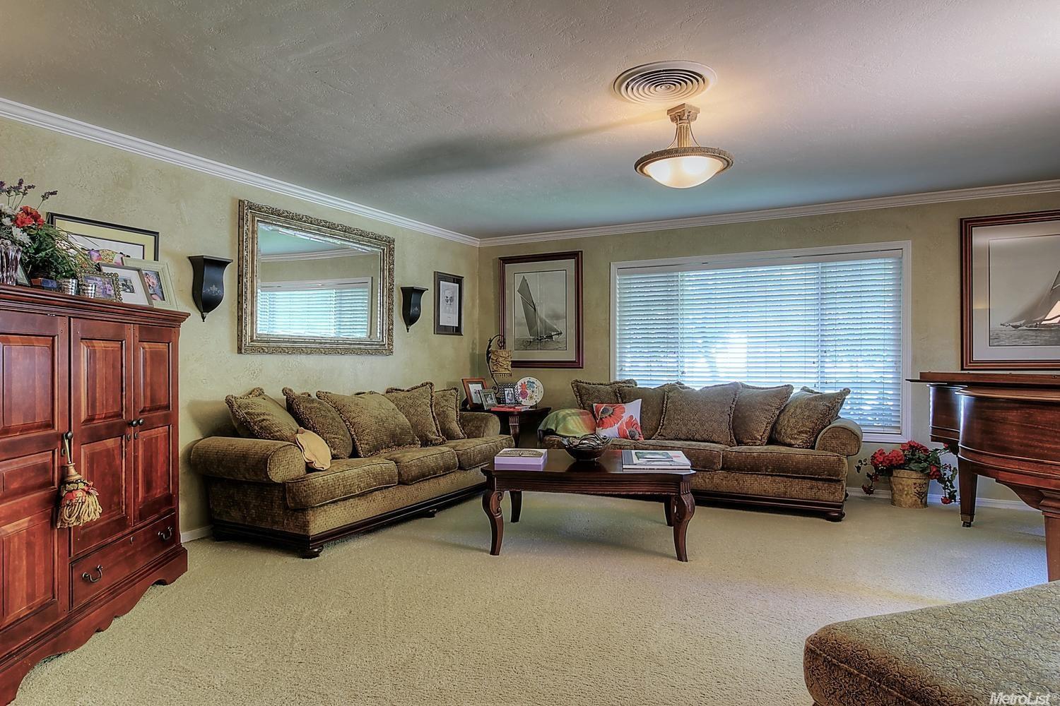 322 La Setta Dr, Lodi, CA 95242 photo 8