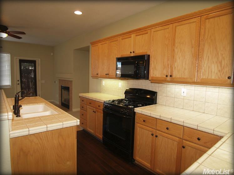 3233 Dewar Ln, Turlock, CA 95382 photo 12
