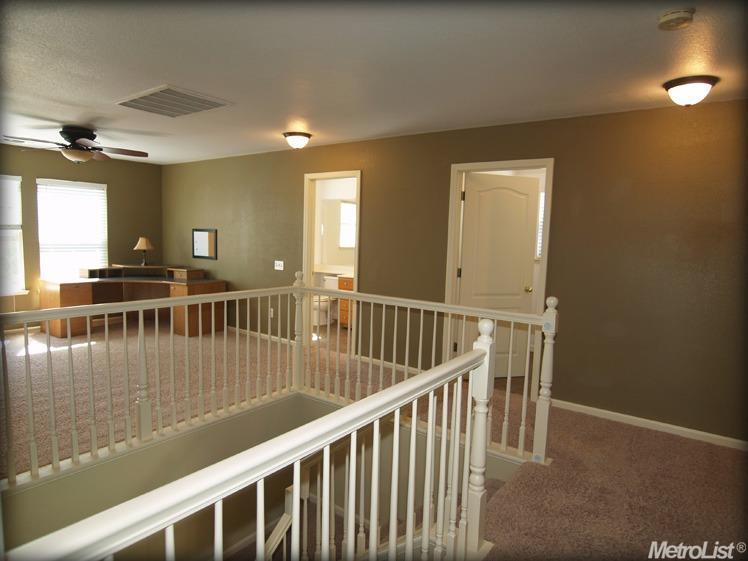 3233 Dewar Ln, Turlock, CA 95382 photo 14