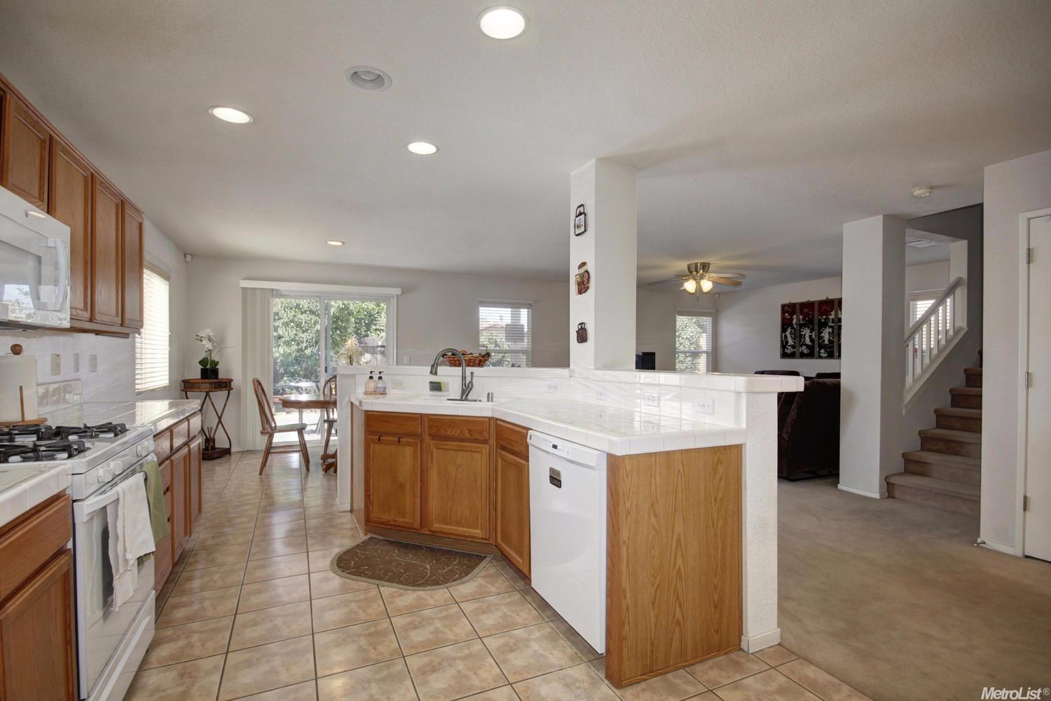4238 Stromford Way, Mather, CA 95655 photo 10