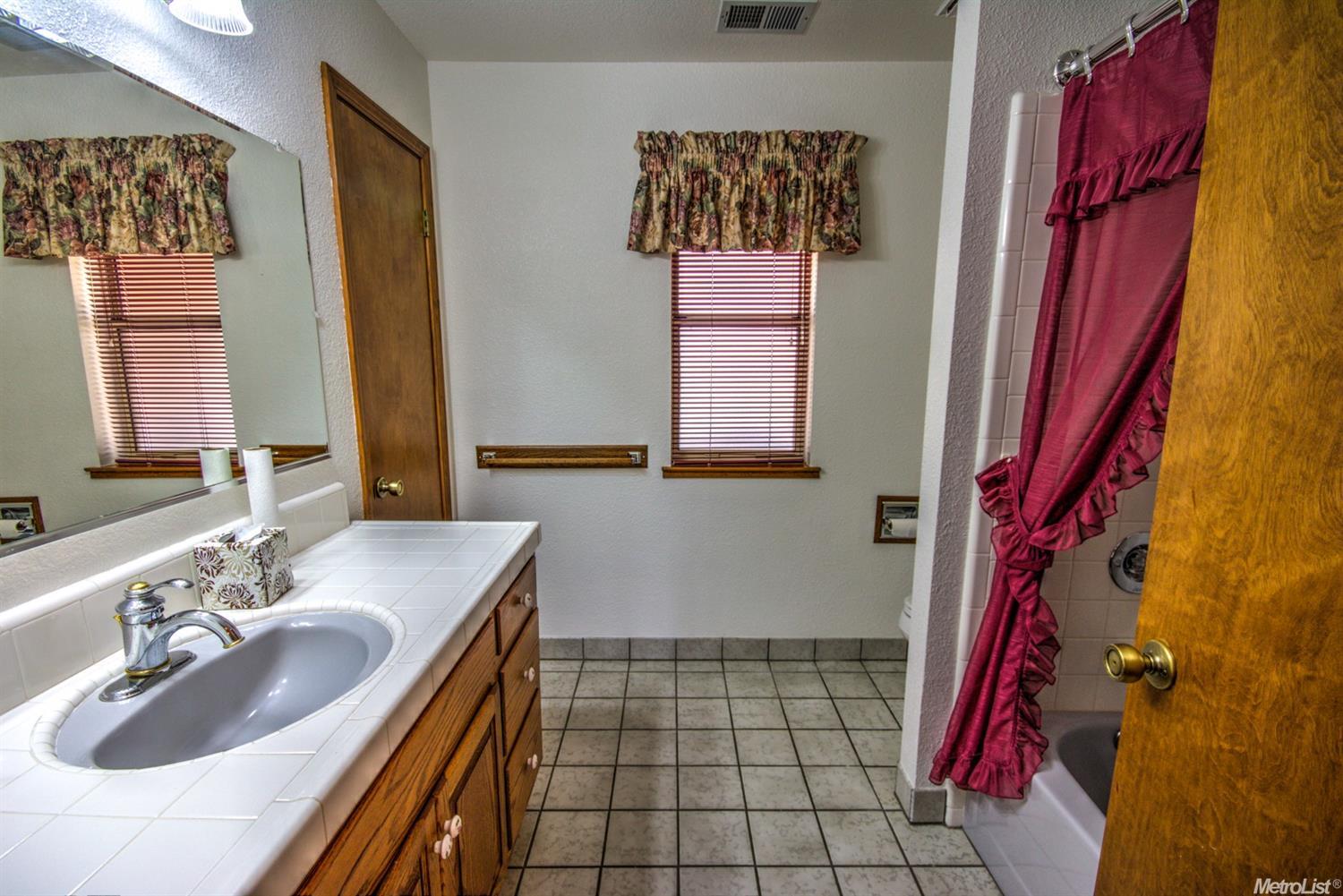 4815 Bear Creek Rd, Lodi, CA 95240 photo 10