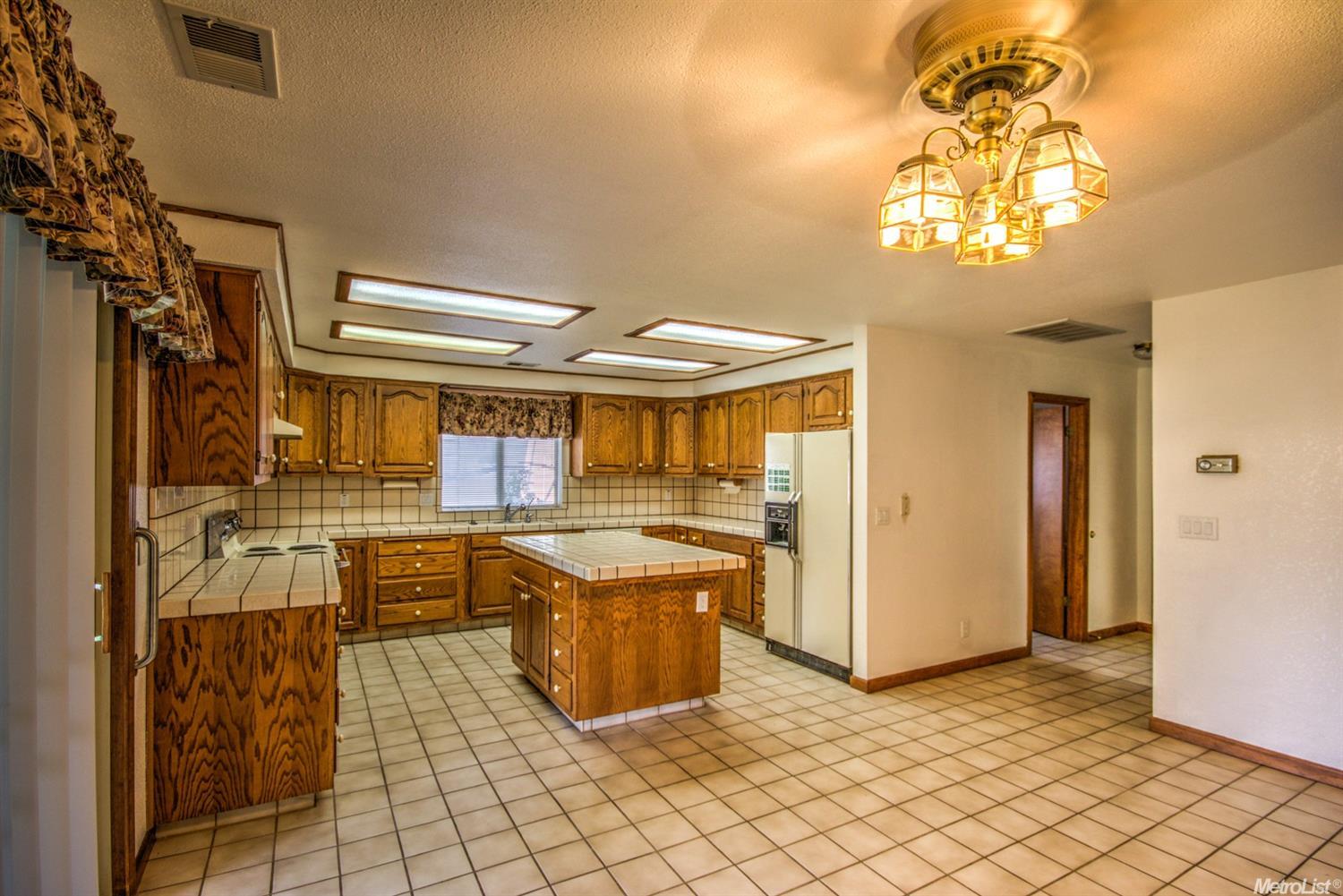 4815 Bear Creek Rd, Lodi, CA 95240 photo 5