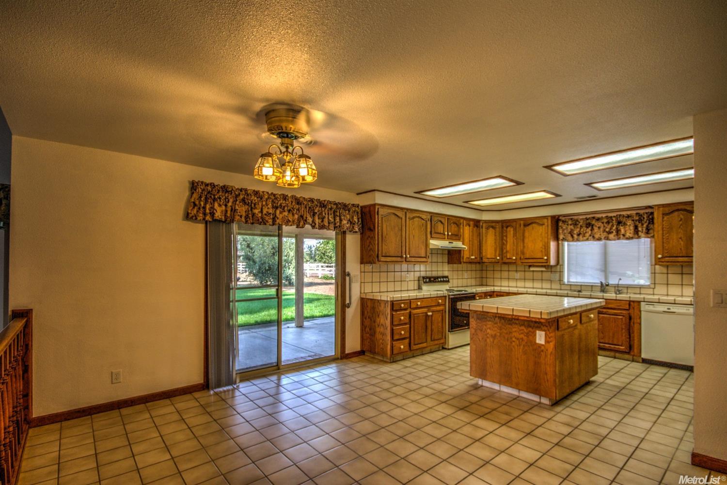 4815 Bear Creek Rd, Lodi, CA 95240 photo 6
