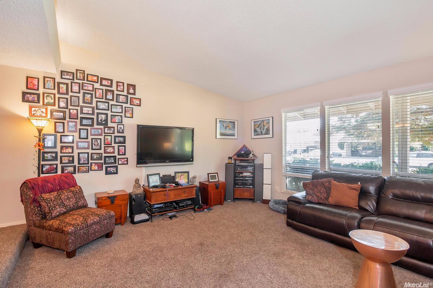 4807 Lola Way, Carmichael, CA 95608 photo 6