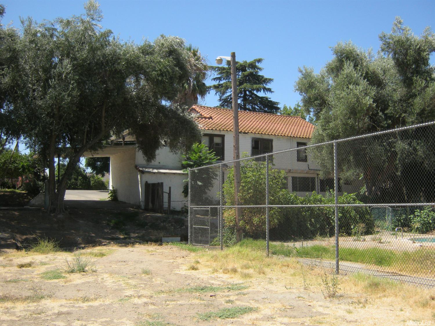 1813 River Rd, Modesto, CA 95351 photo 8