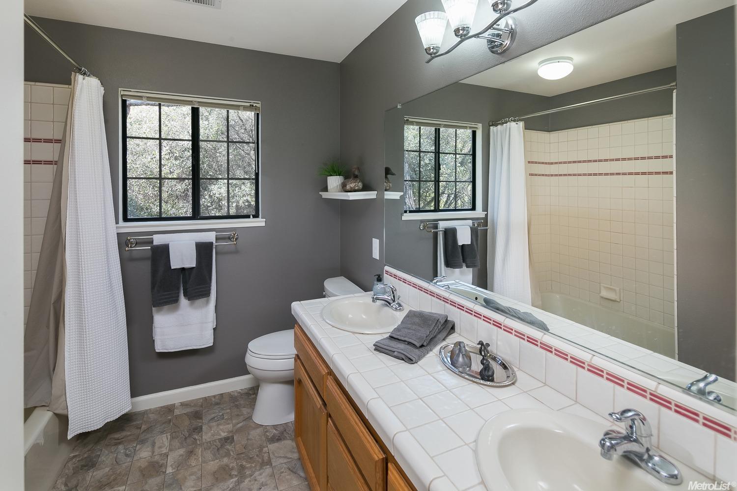 2960 Windsor Ct, Rescue, CA 95672 photo 16