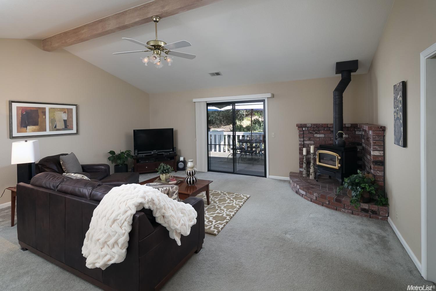 2960 Windsor Ct, Rescue, CA 95672 photo 2