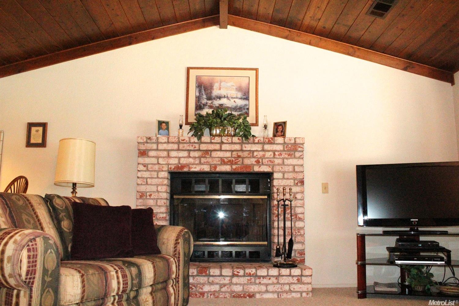 1043 Hartwick Ave, Turlock, CA 95382 photo 12