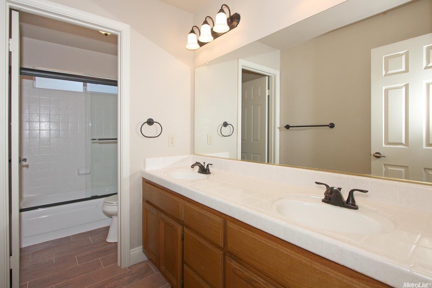 102 Ecklon Ct, Folsom, CA 95630 photo 20