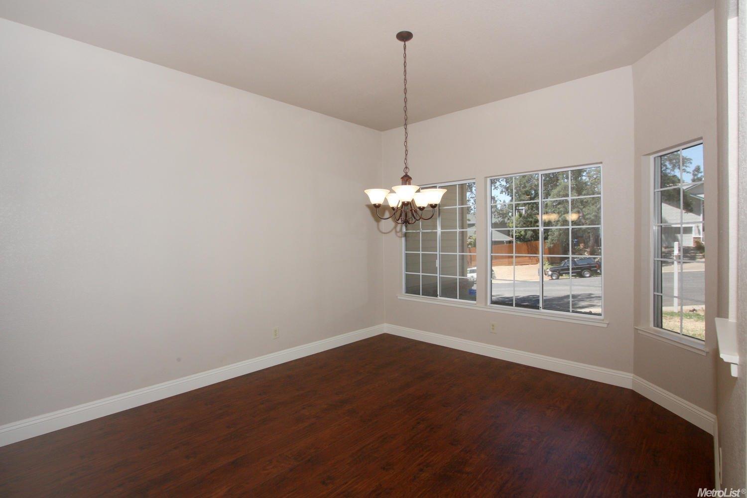 102 Ecklon Ct, Folsom, CA 95630 photo 4
