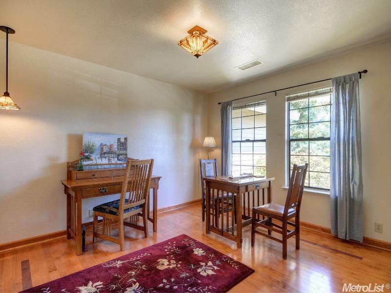 100 Echo Ct, Folsom, CA 95630 photo 14