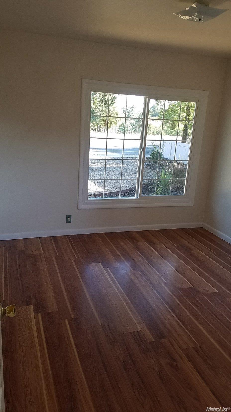 2245 Scenic Dr, Modesto, CA 95355 photo 5