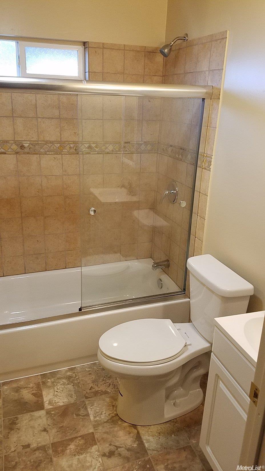2245 Scenic Dr, Modesto, CA 95355 photo 7