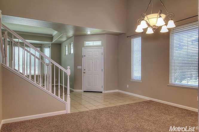 722 Summer Ln, Tracy, CA 95377 photo 5