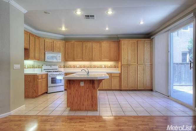 722 Summer Ln, Tracy, CA 95377 photo 4