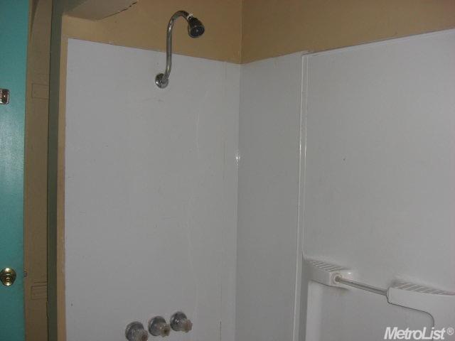 1209 Pelton, Modesto, CA 95351 photo 4