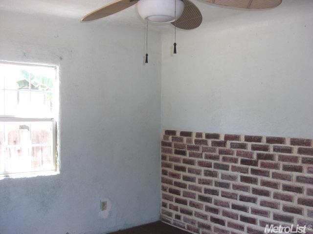 1209 Pelton, Modesto, CA 95351 photo 8