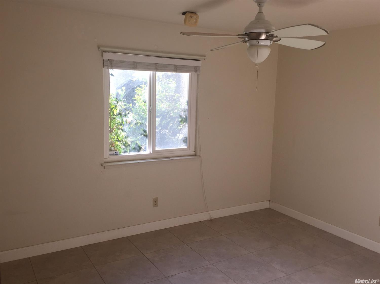 3405 S Macarthur Dr, Tracy, CA 95377 photo 9