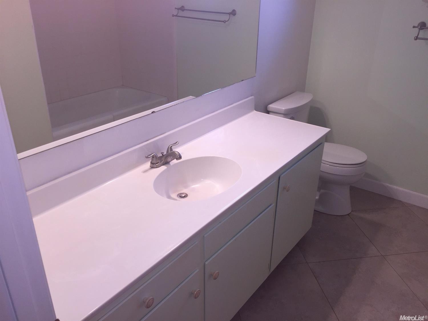 3405 S Macarthur Dr, Tracy, CA 95377 photo 7