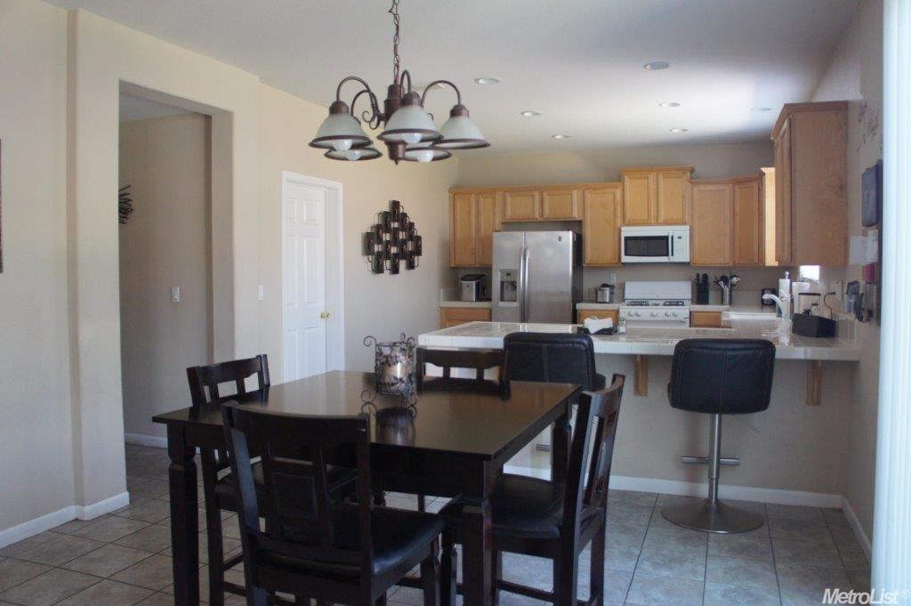 5305 Lotus Pond Way, Elk Grove, CA 95757 photo 9